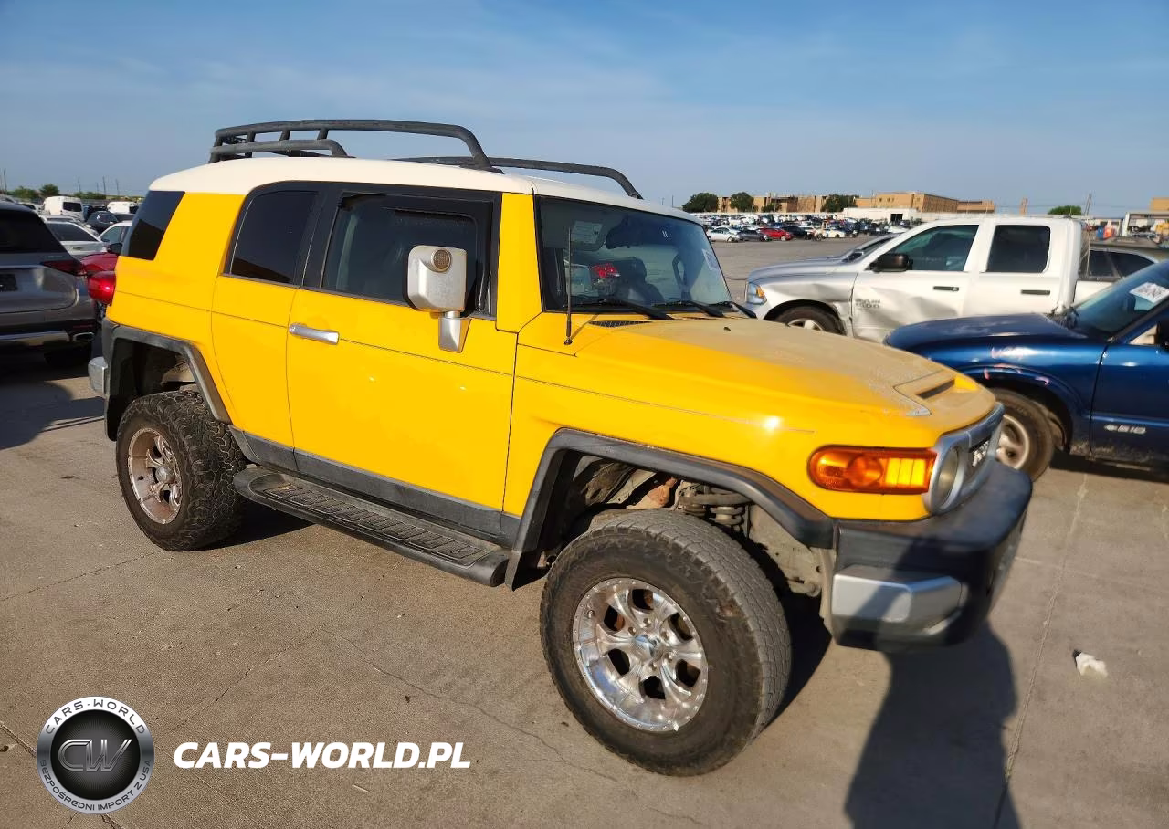 2008 Toyota Fj Cruiser Base VIN:JTEZU11F18K005031 - 4