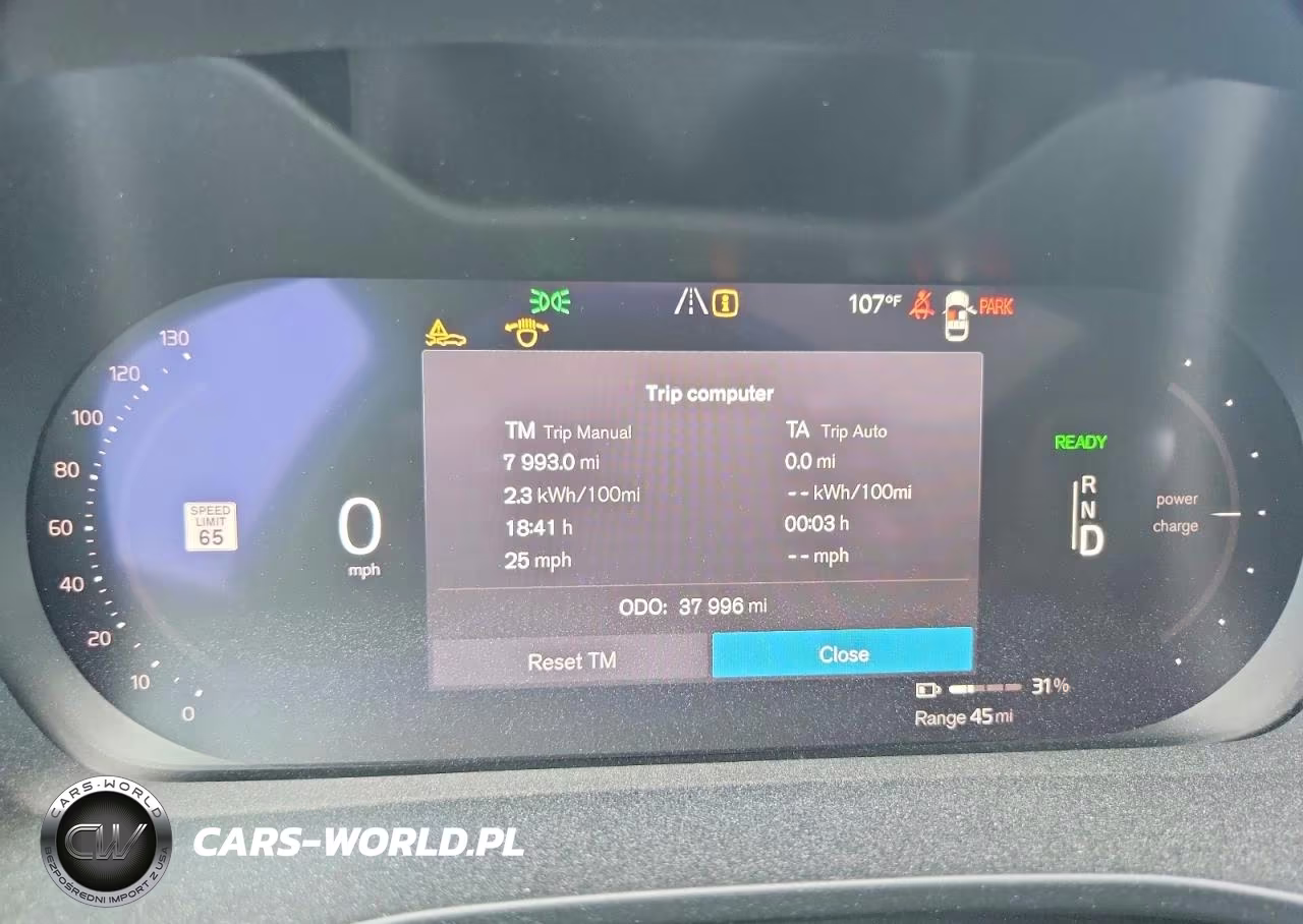2023 Volvo C40 Recharge Ultimate VIN:YV4ED3GM5P2051459 - 9