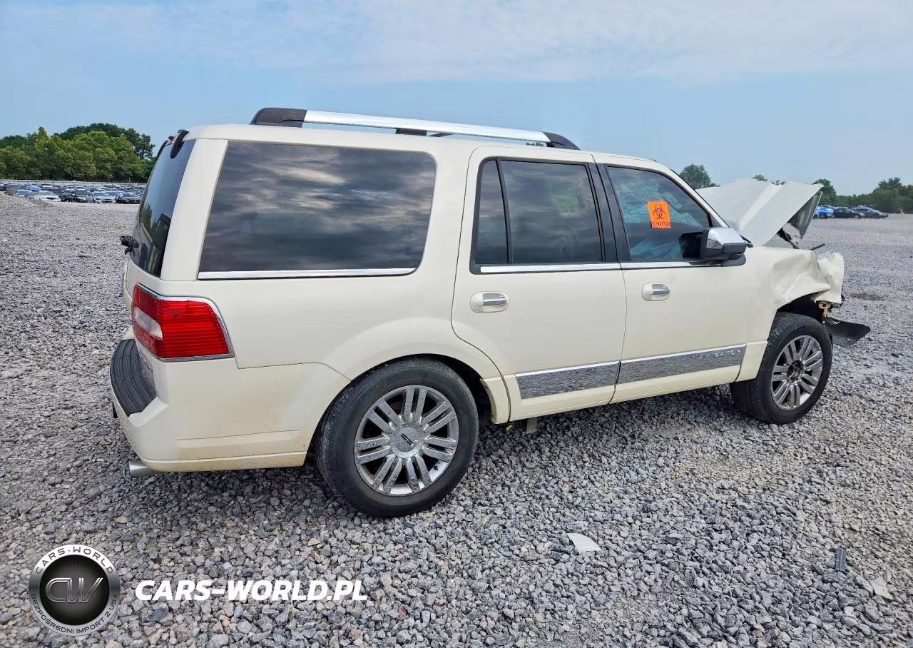 2008 Lincoln Navigator VIN:5LMFU285X8LJ04377 - 3
