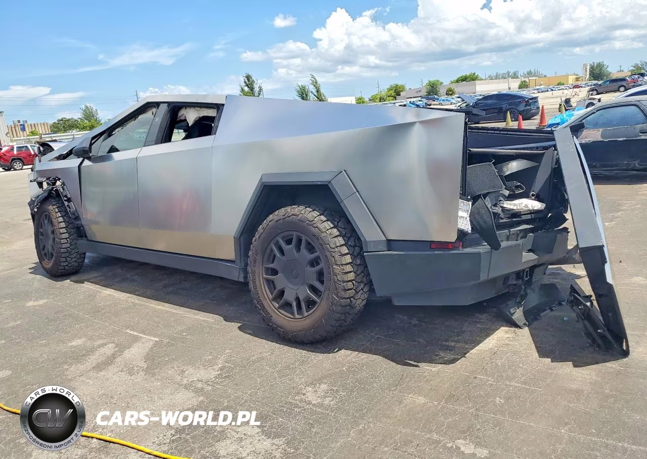 2024 Tesla Cybertruck VIN:7G2CEHEEXRA038443 - 2