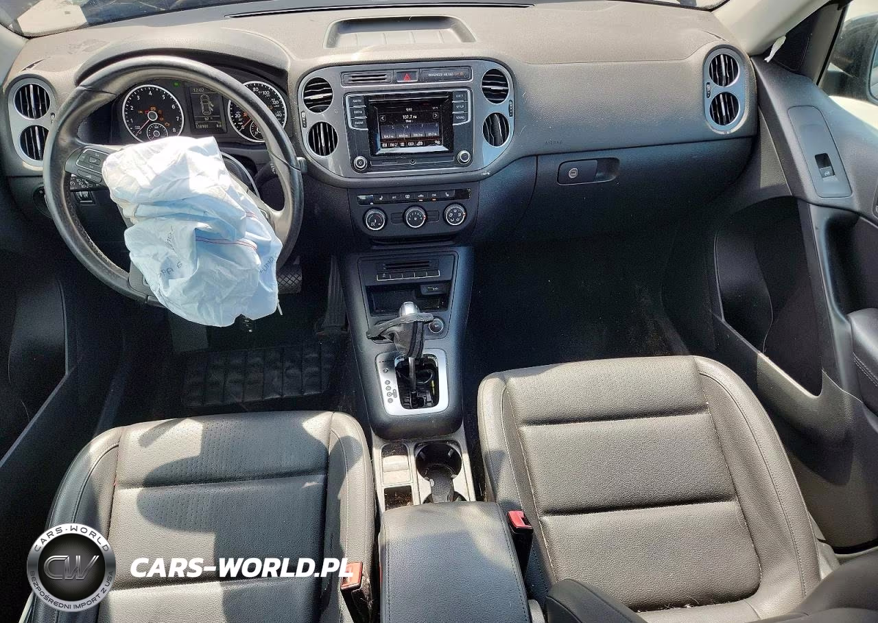 2016 Volkswagen Tiguan S VIN:WVGBV7AX5GW014414 - 8