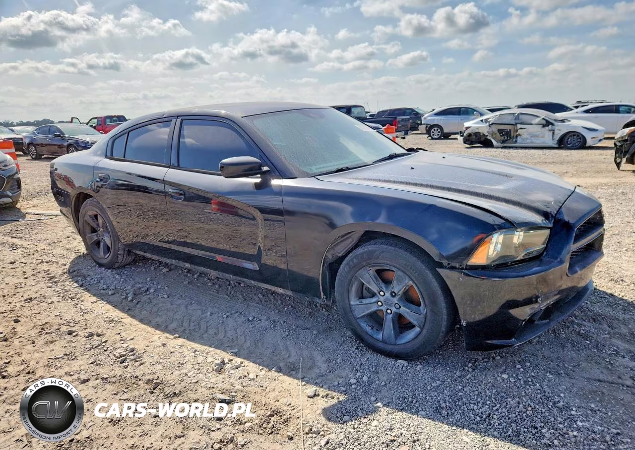 2014 Dodge Charger Sxt VIN:2C3CDXHG3EH258760 - 4