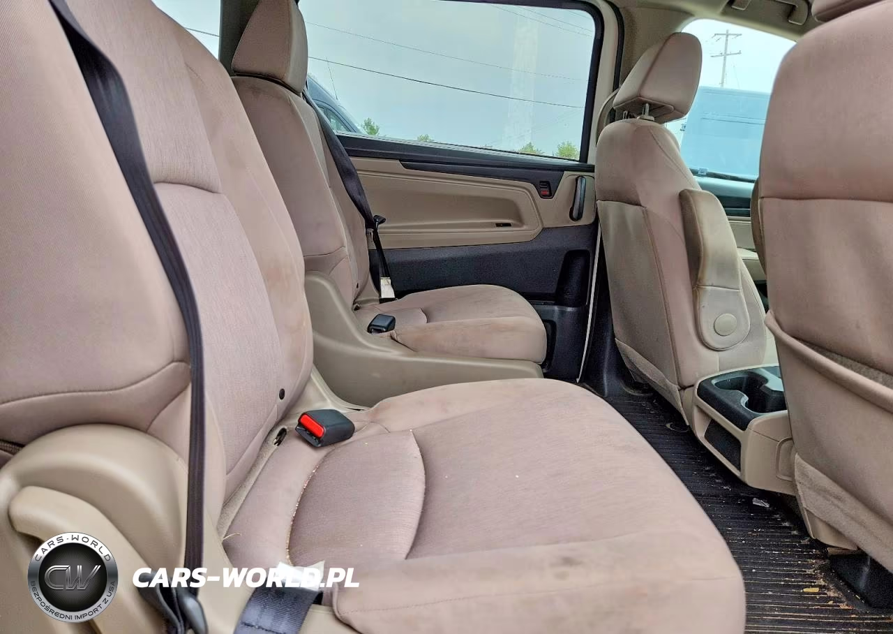 2018 Honda Odyssey Lx VIN:5FNRL6H26JB045986 - 11