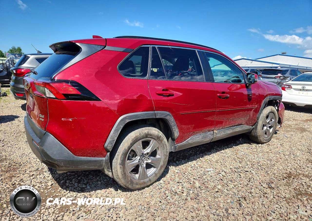 2024 Toyota Rav4 Xle VIN:2T3P1RFV6RW436380 - 3