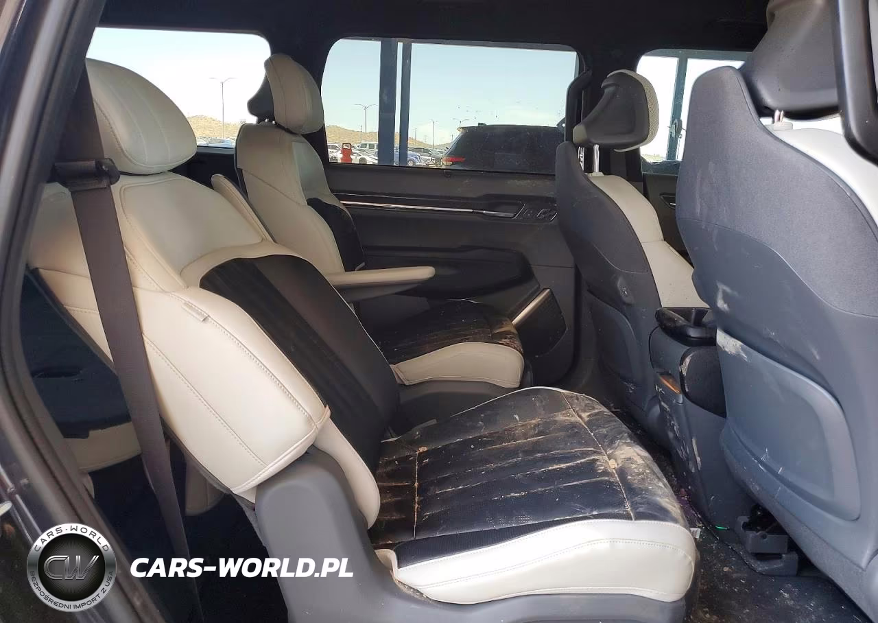 2026 Kia Ev9 Gt Line VIN:5XYAEFS59TG012454 - 10