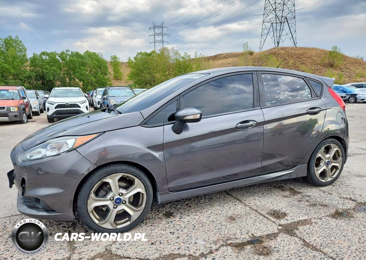 2017 Ford Fiesta St VIN:3FADP4GX9HM122488 - 1