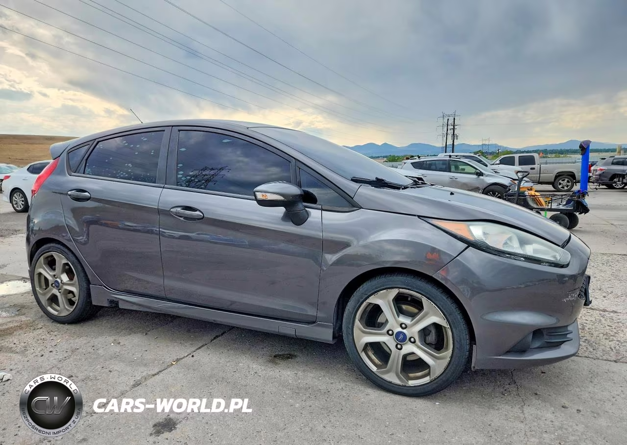 2017 Ford Fiesta St VIN:3FADP4GX9HM122488 - 4