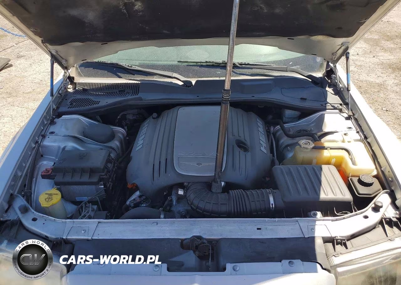 CHRYSLER 300C VIN:2C3LA63H46H200483 - 11