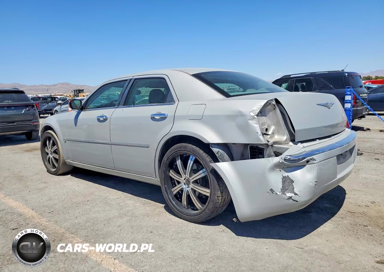 CHRYSLER 300C VIN:2C3LA63H46H200483 - 2