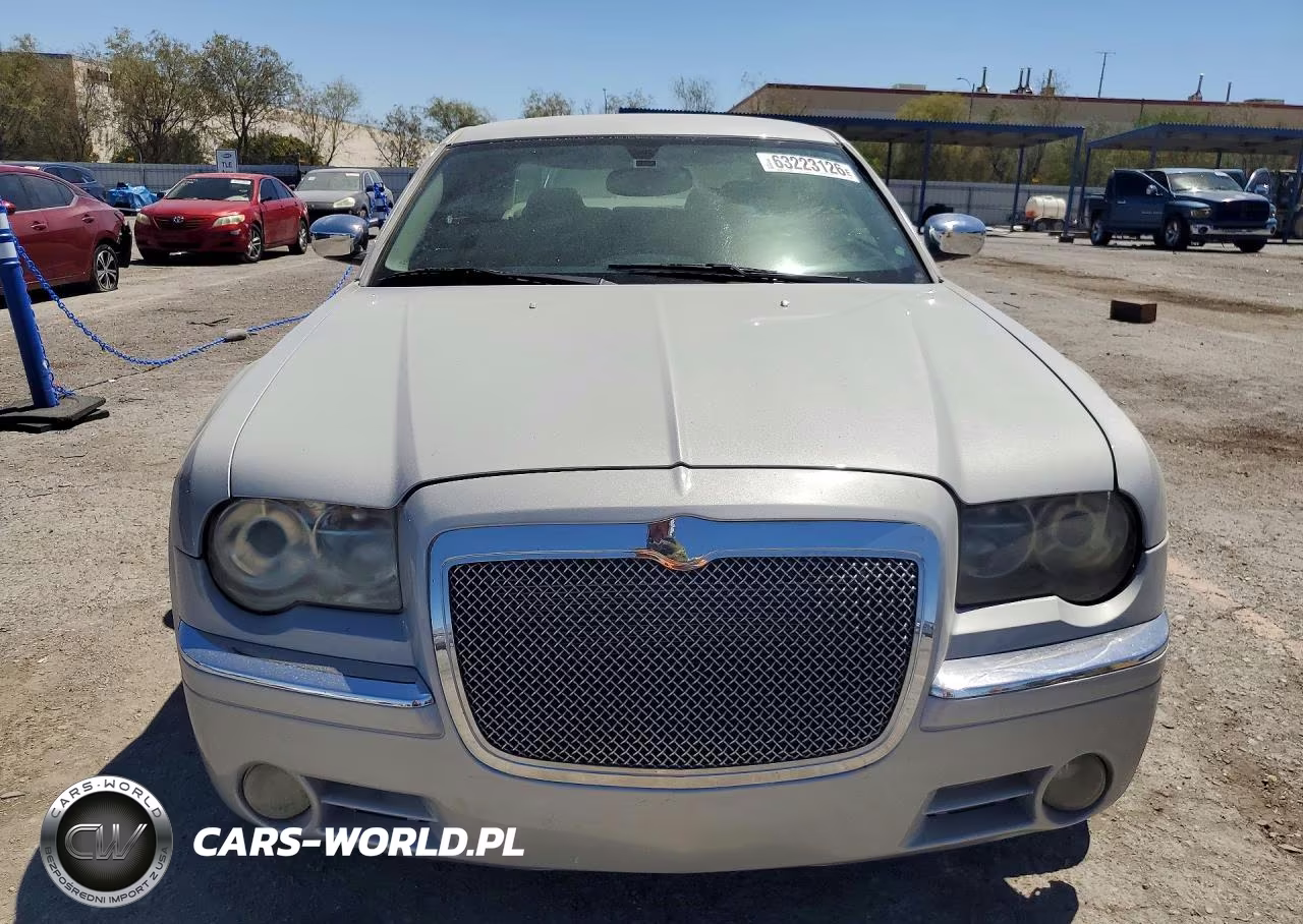 CHRYSLER 300C VIN:2C3LA63H46H200483 - 5