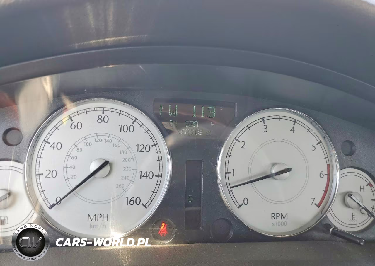 CHRYSLER 300C VIN:2C3LA63H46H200483 - 9