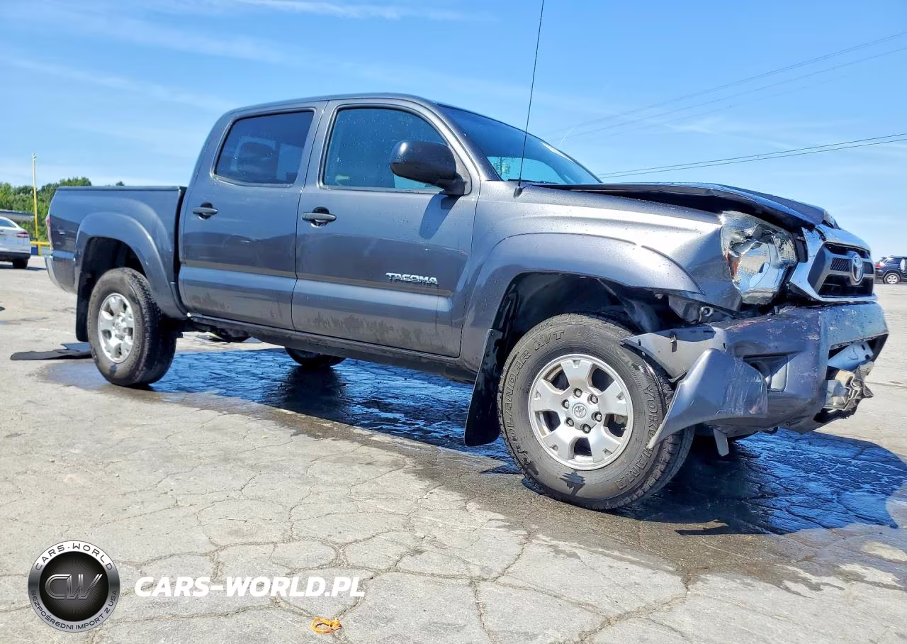 2014 Toyota Tacoma Double Cab Prerunner VIN:3TMJU4GN2EM159477 - 4