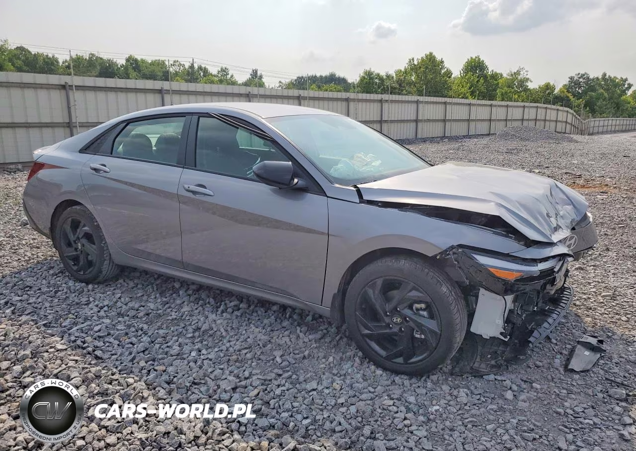 2026 Hyundai Elantra Sel Sport VIN:KMHLM4DG5TU126864 - 4
