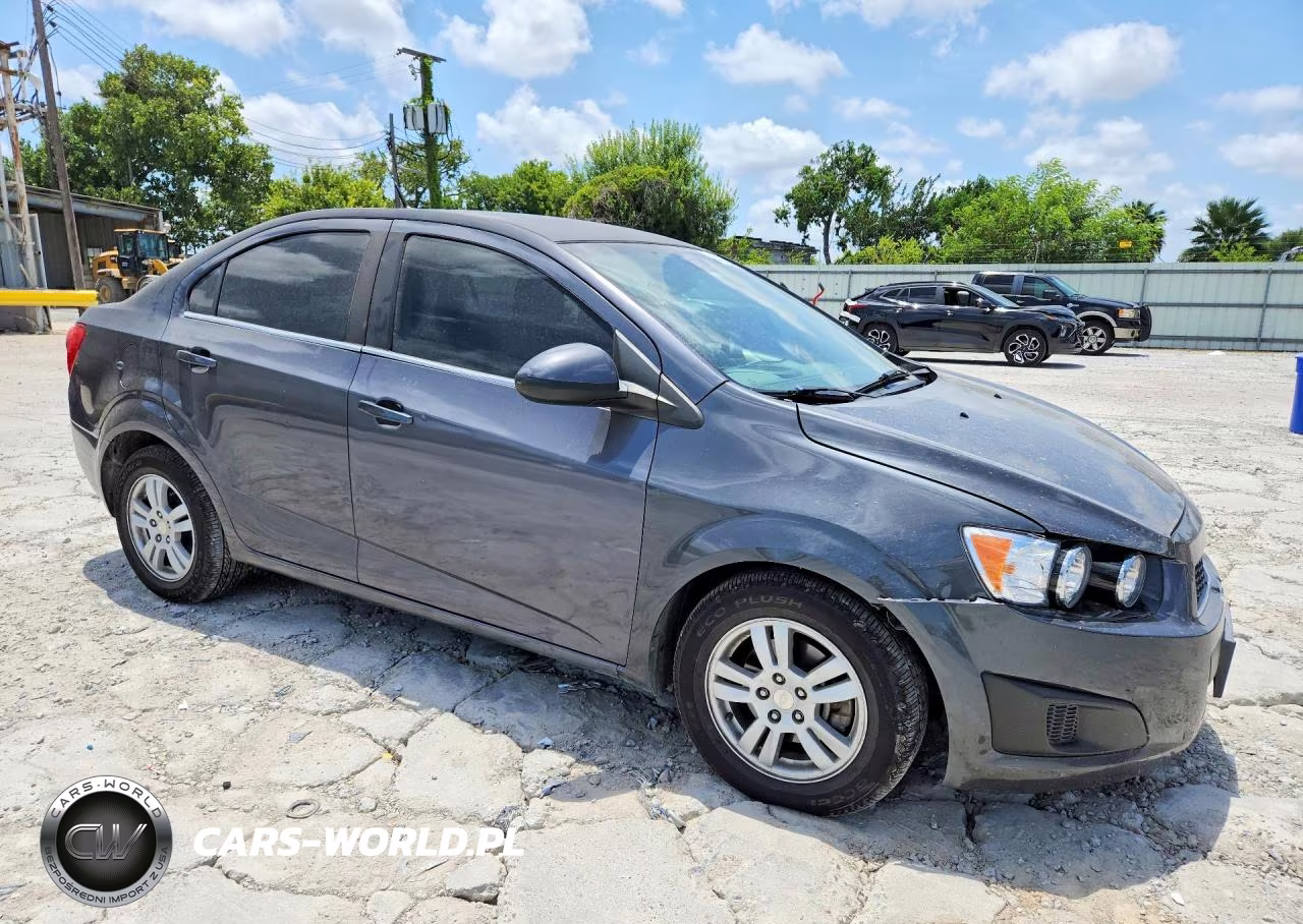 2013 Chevy Sonic Lt VIN:1G1JC5SB6D4226378 - 4