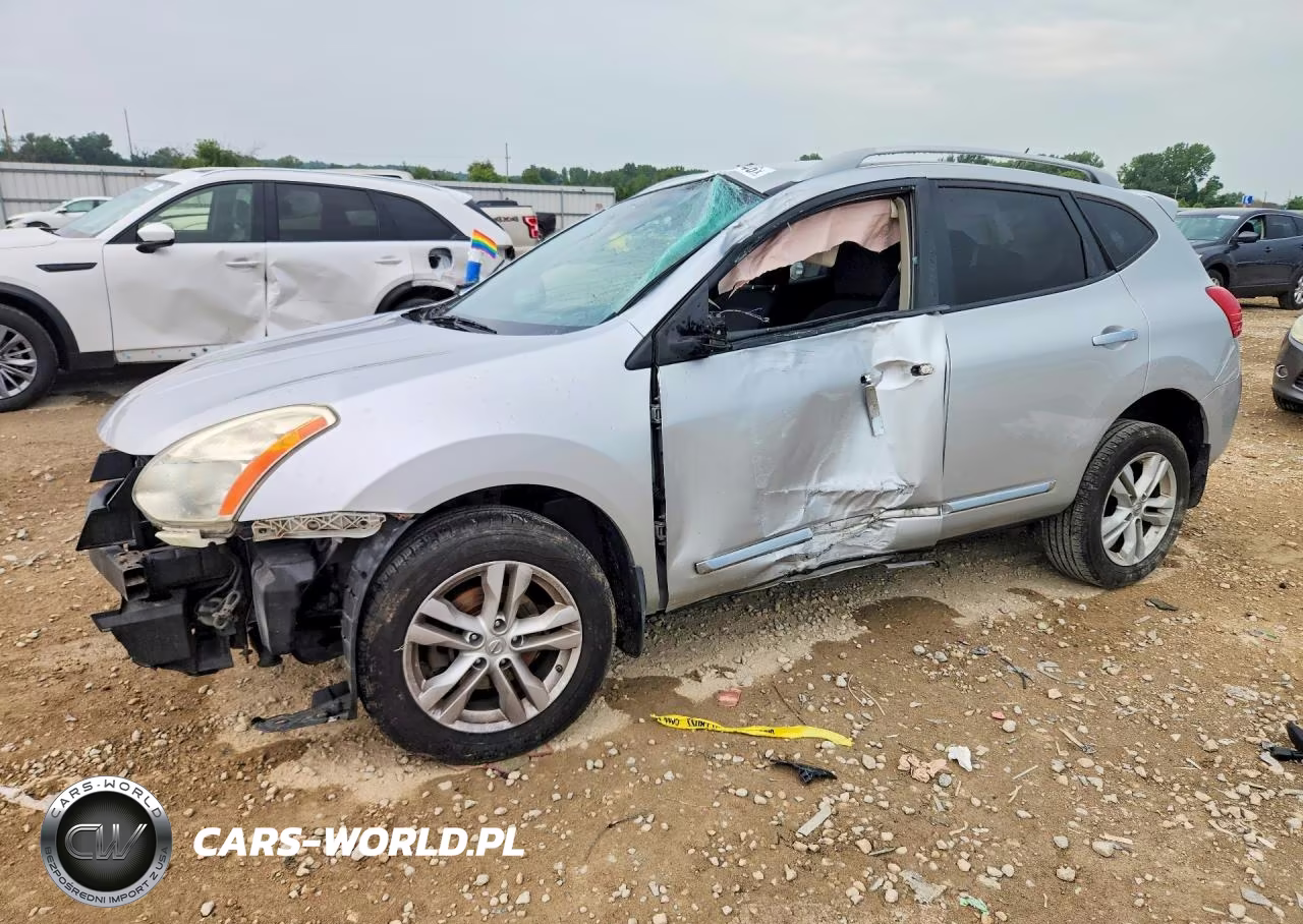 2013 Nissan Rogue S – zdjęcie 1 z 14