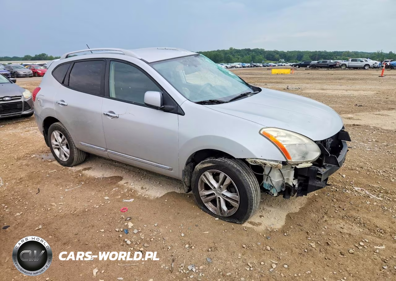 2013 Nissan Rogue S VIN:JN8AS5MT1DW544627 - 4