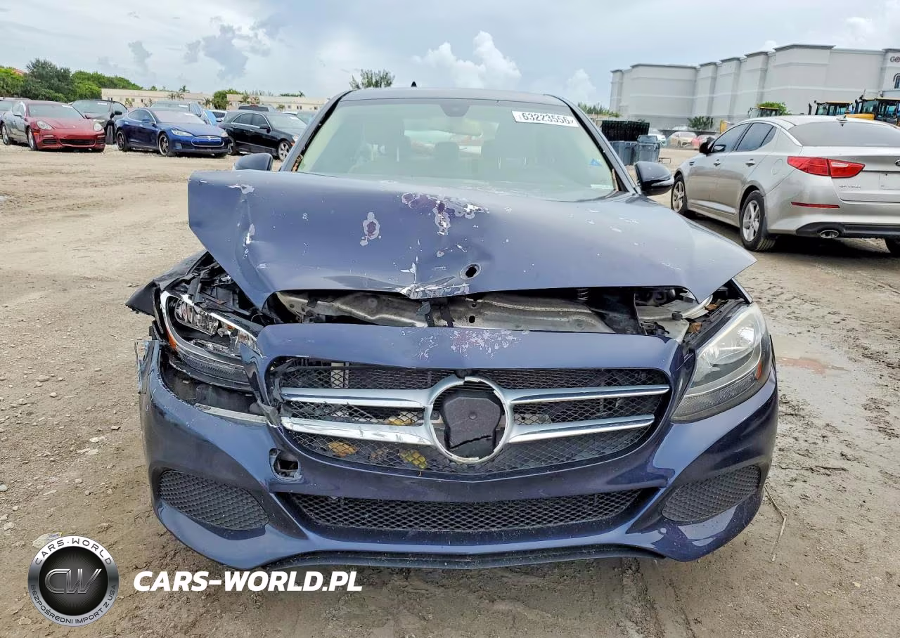 2016 Mercedes-Benz C 300 VIN:55SWF4JB7GU175095 - 5