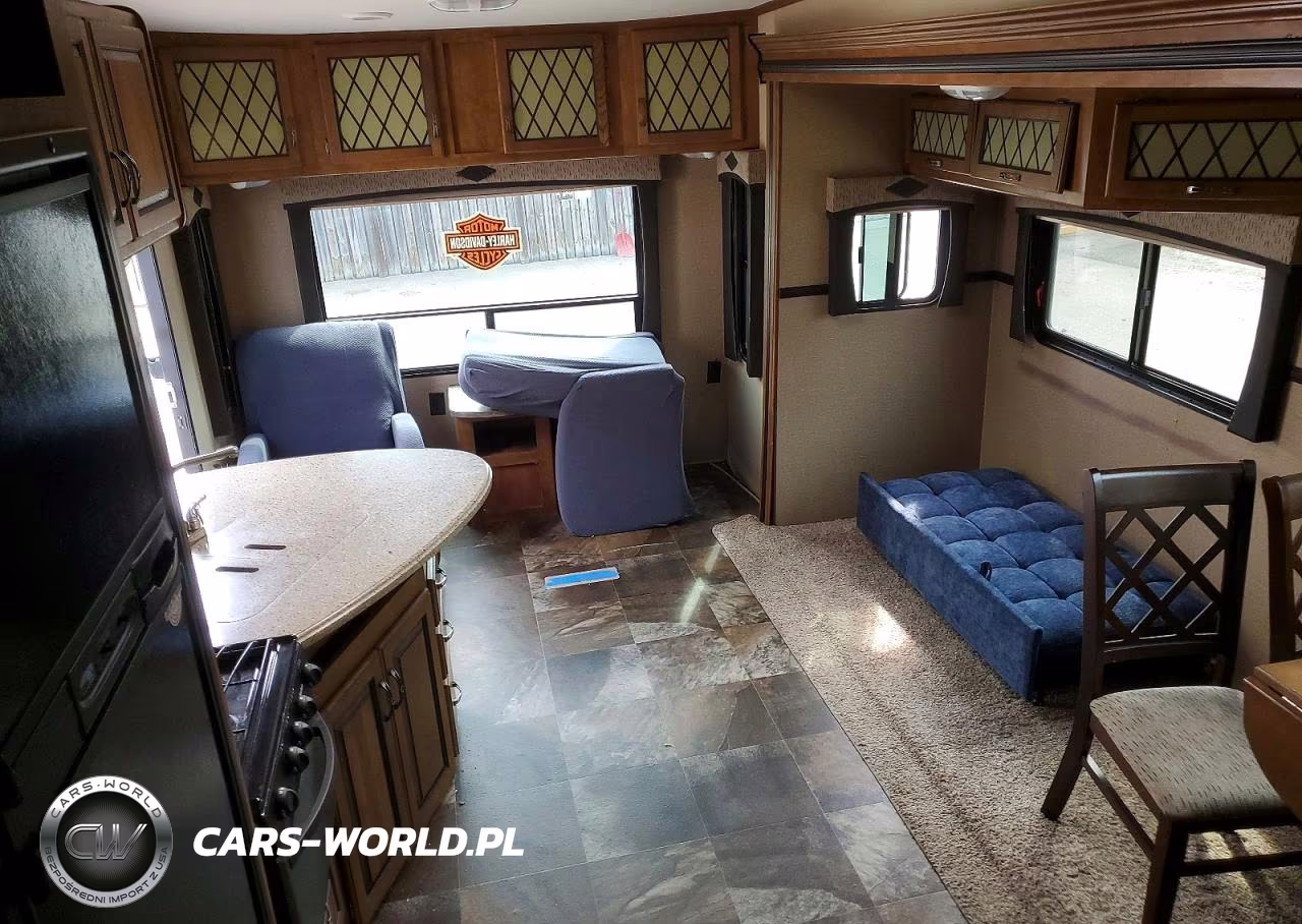 2015 Cross Roads Rezerve Camper VIN:4V0FC2729FE015554 - 5