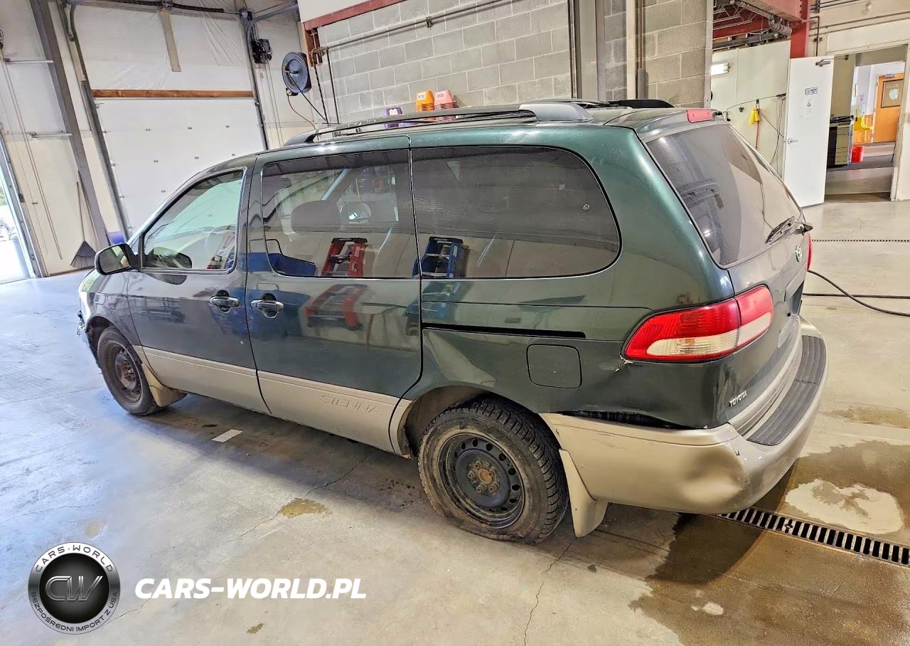 2001 Toyota Sienna Le VIN:4T3ZF13C41U322753 - 2
