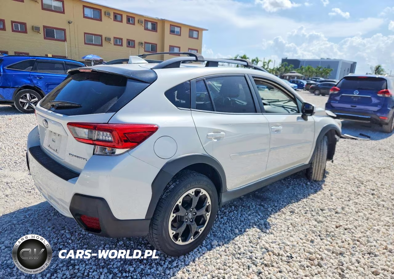 2021 Subaru Crosstrek Premium VIN:JF2GTAPC5M8655145 - 3