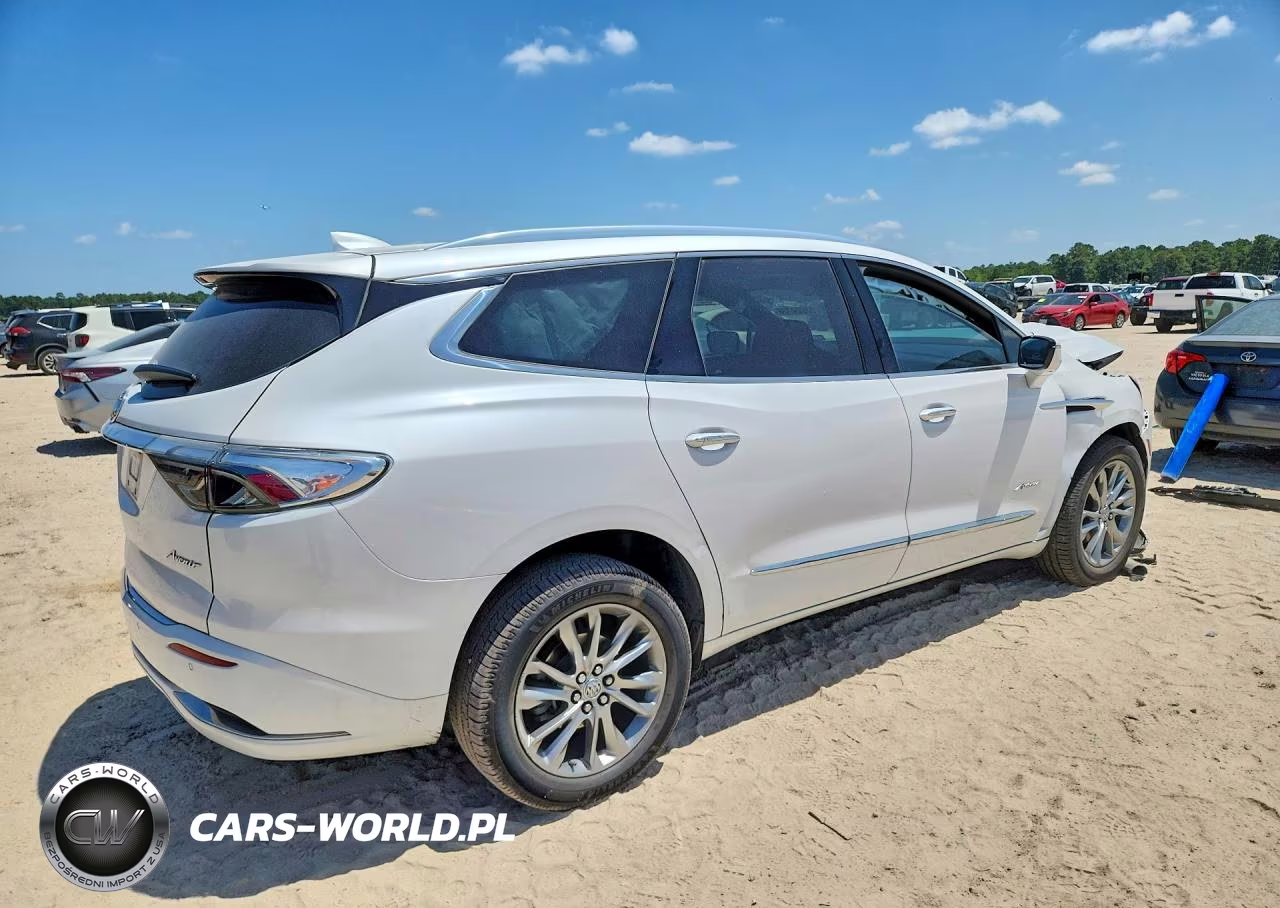 2023 Buick Enclave Avenir VIN:5GAERDKW2PJ127942 - 3