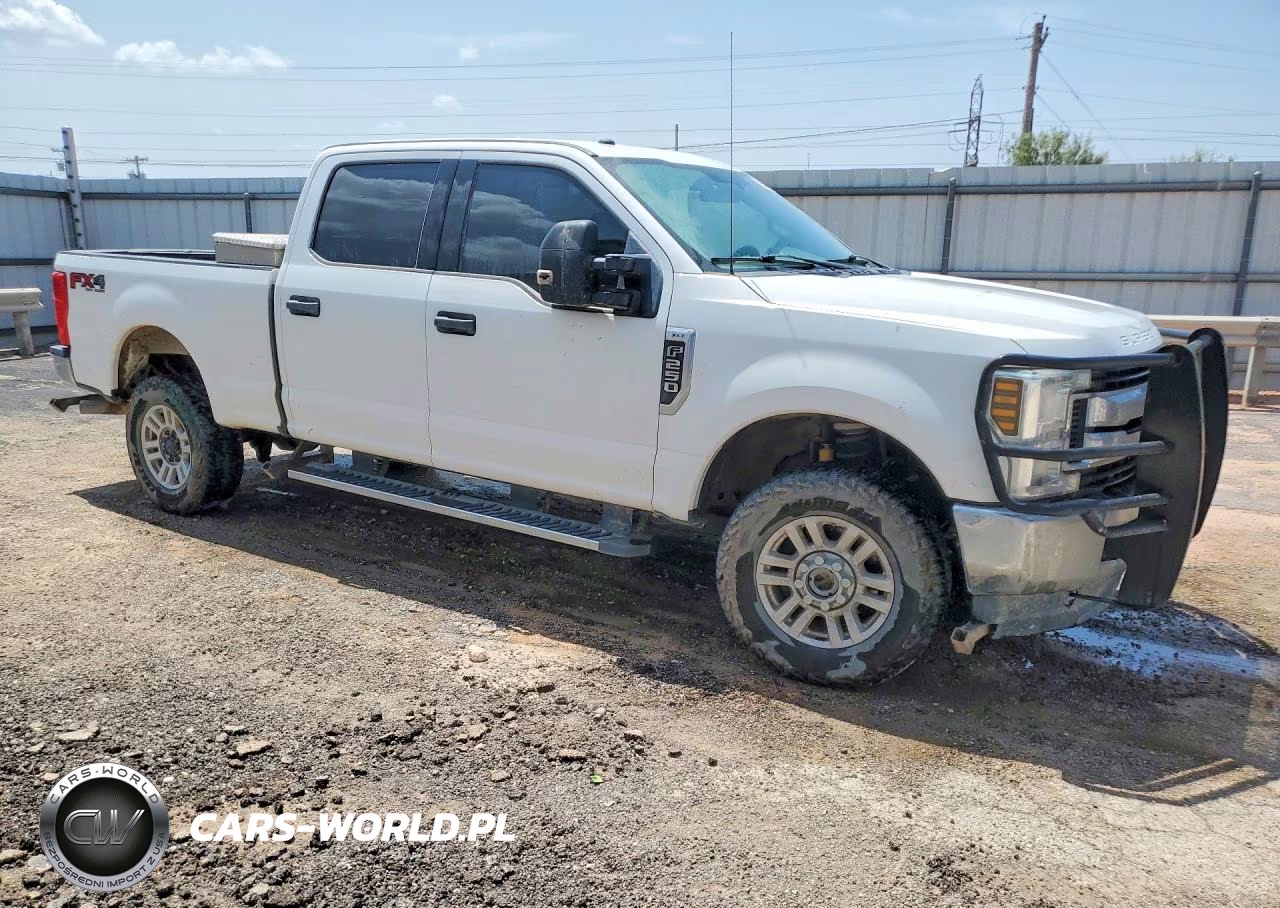 2019 Ford F250 Super Duty VIN:1FT7W2B65KEF33347 - 4