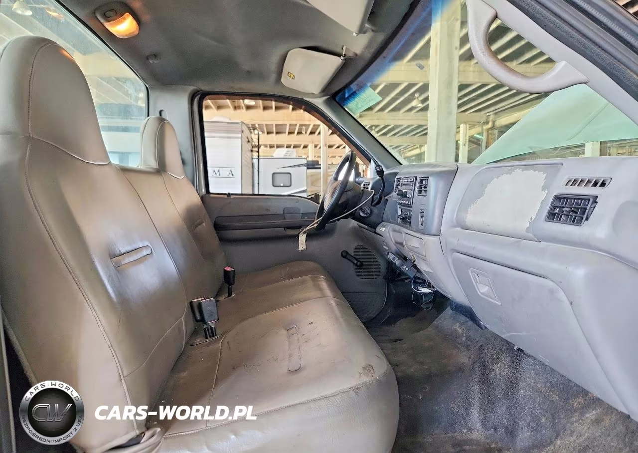 1999 Ford F550 Super Duty VIN:1FDAF56F5XEA92405 - 11