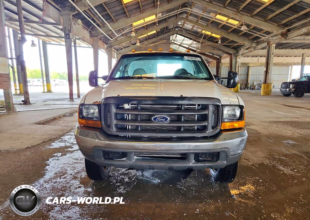 1999 Ford F550 Super Duty VIN:1FDAF56F5XEA92405 - 5