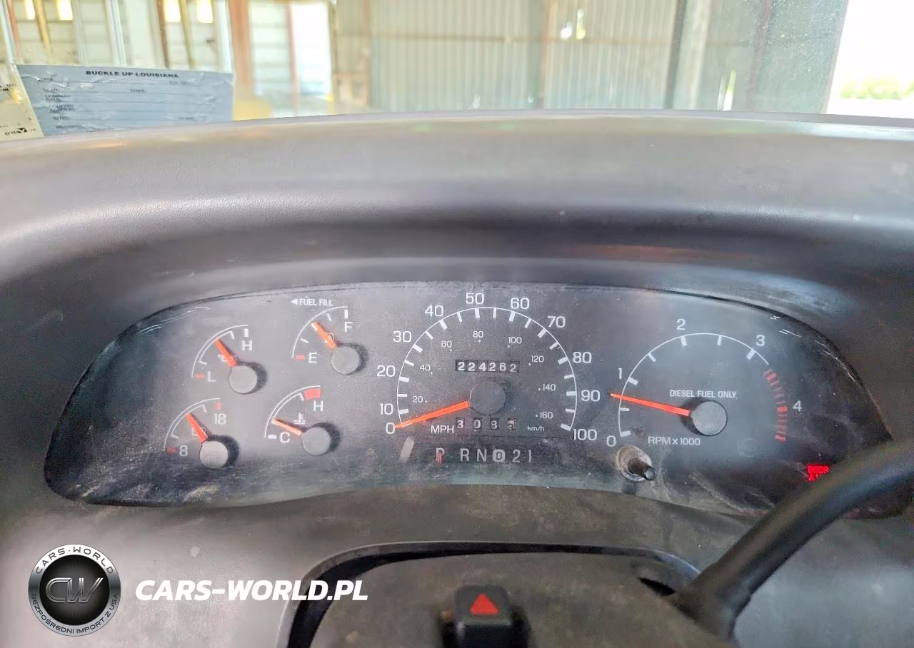 1999 Ford F550 Super Duty VIN:1FDAF56F5XEA92405 - 9
