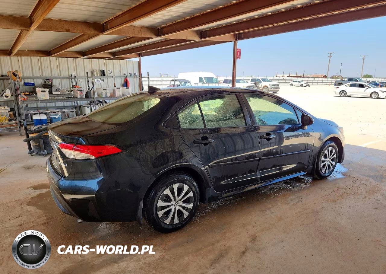2022 Toyota Corolla Le VIN:JTDEAMDE9NJ061171 - 3