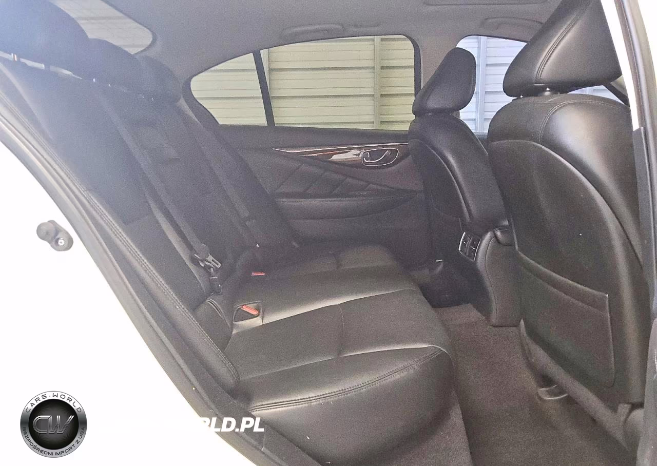 2019 Infiniti Q50 3.0T Luxe VIN:JN1EV7AR4KM556176 - 10
