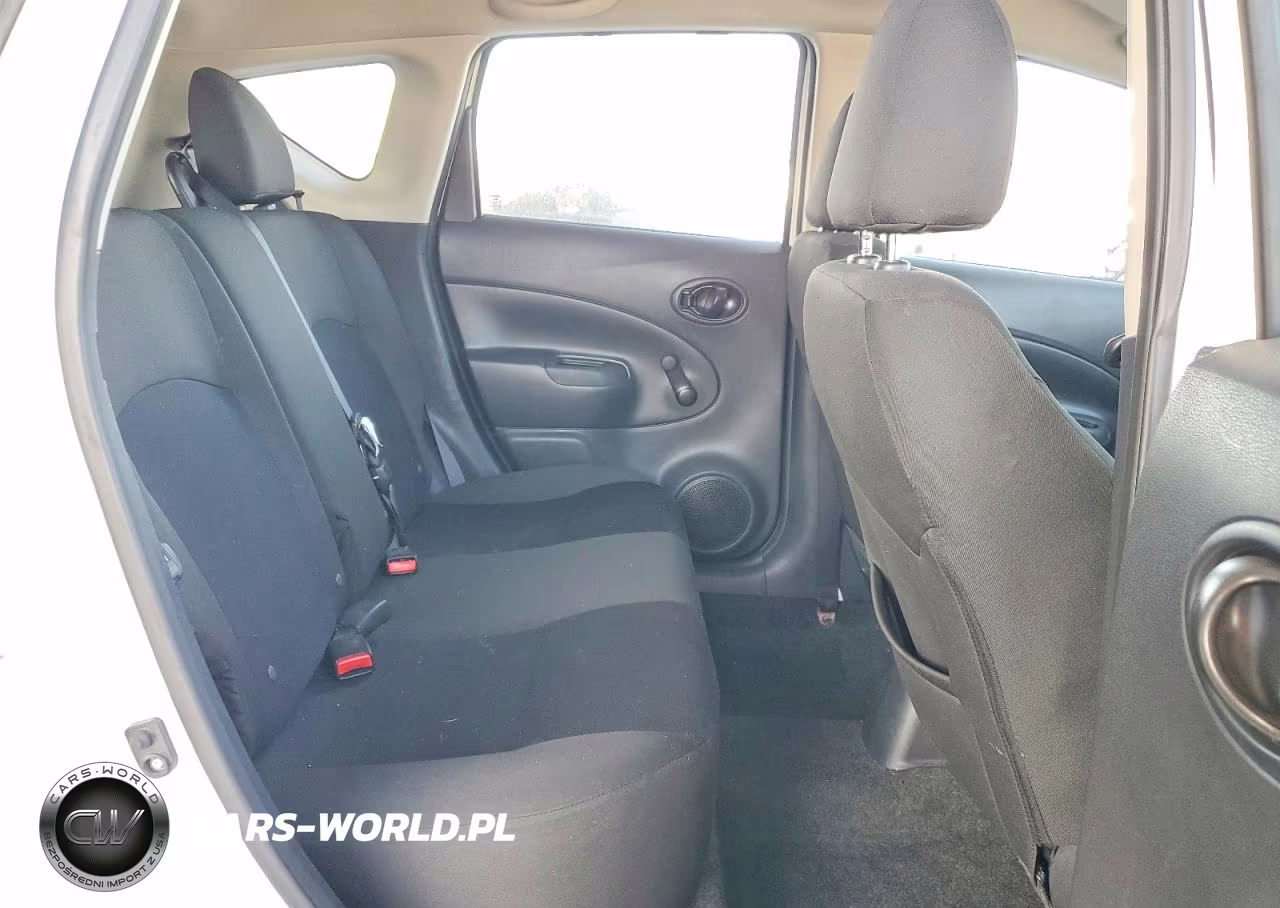 2016 Nissan Versa Note S Plus VIN:3N1CE2CP2GL394071 - 10