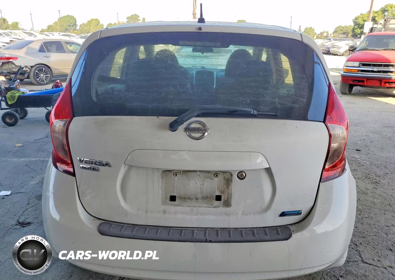 2016 Nissan Versa Note S Plus VIN:3N1CE2CP2GL394071 - 6