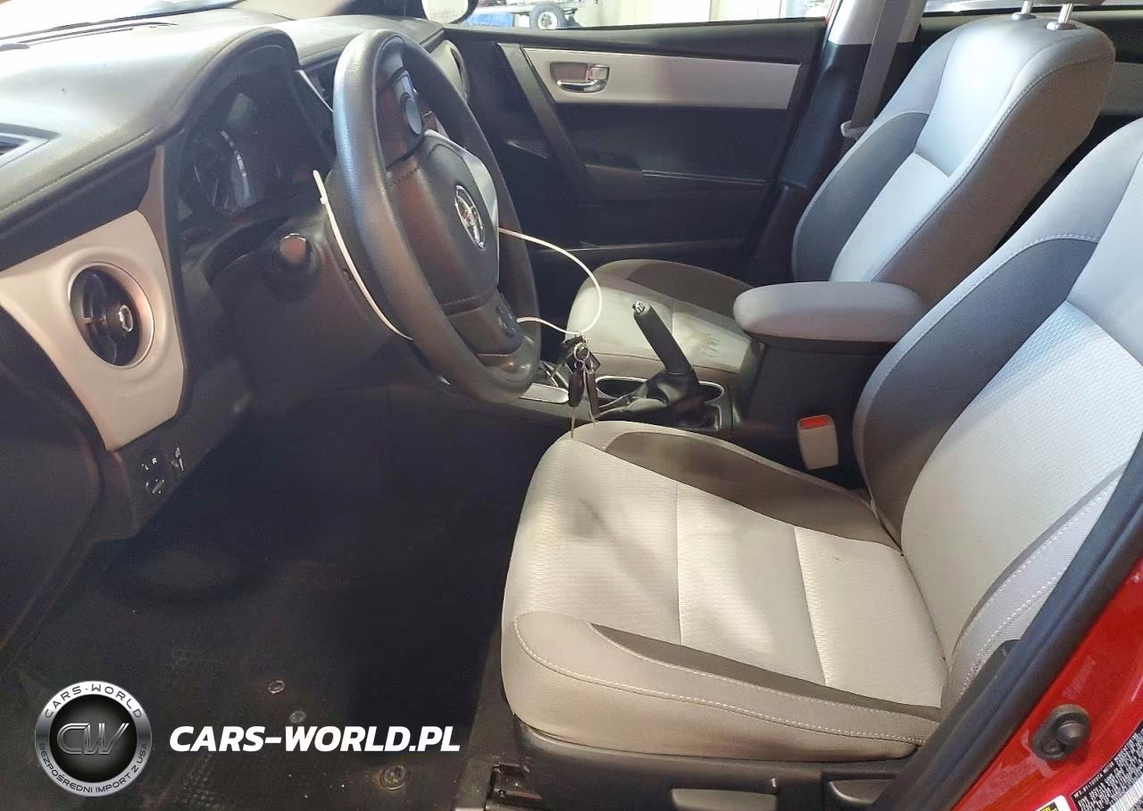 2018 Toyota Corolla Le VIN:2T1BURHE2JC109214 - 7