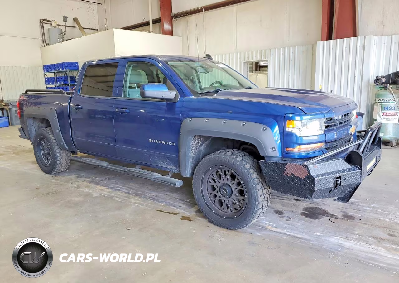 2017 Chevrolet Silverado K1500 Lt VIN:3GCUKREC2HG148029 - 4