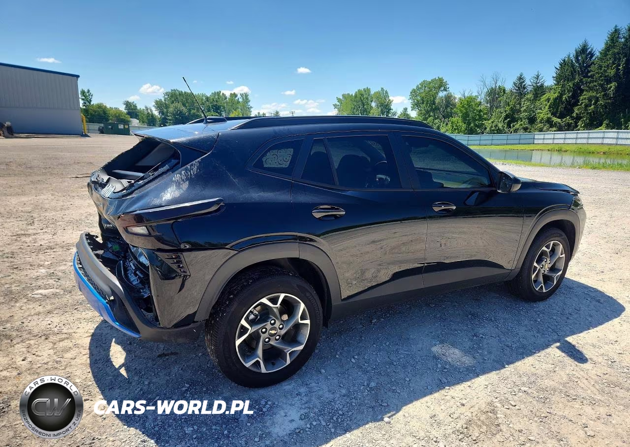 2026 Chevrolet Trax 1Lt VIN:KL77LHEPXTC074195 - 3