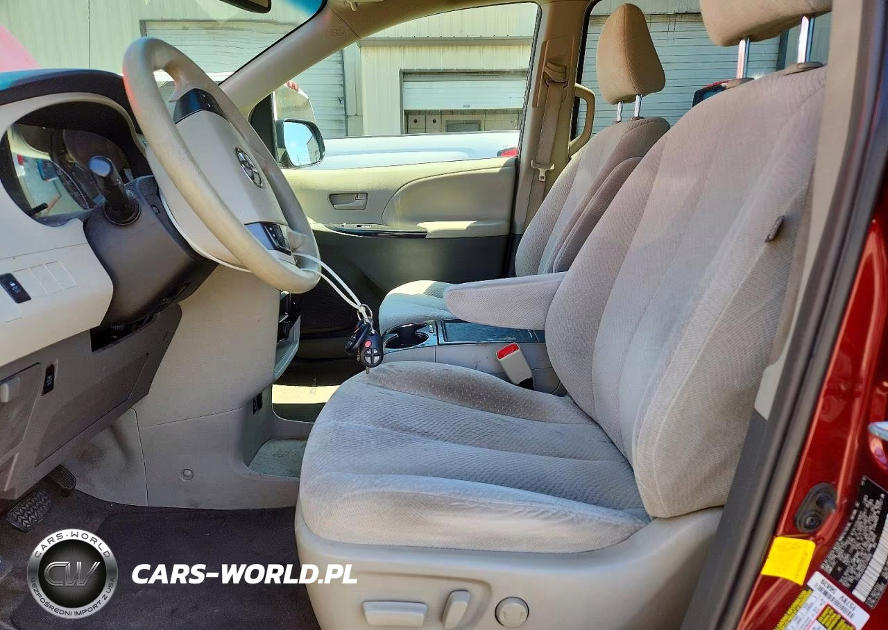 2013 Toyota Sienna Le VIN:5TDKK3DC6DS318006 - 7