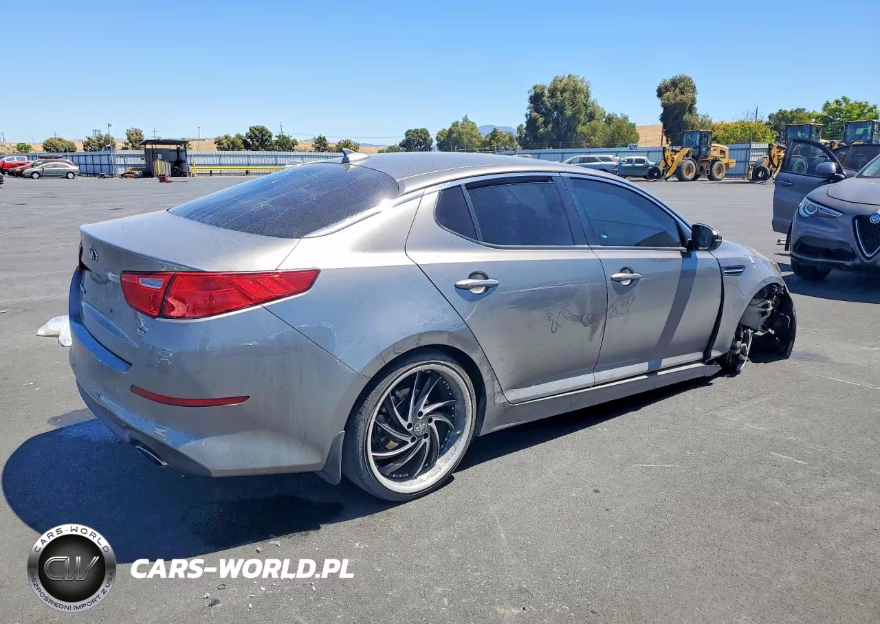 2014 Kia Optima Lx VIN:5XXGM4A72EG332498 - 3