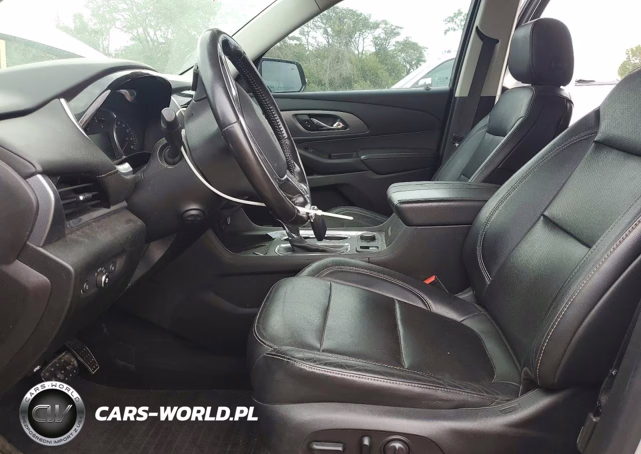 2019 Chevrolet Traverse Premier VIN:1GNEVKKW2KJ299127 - 7