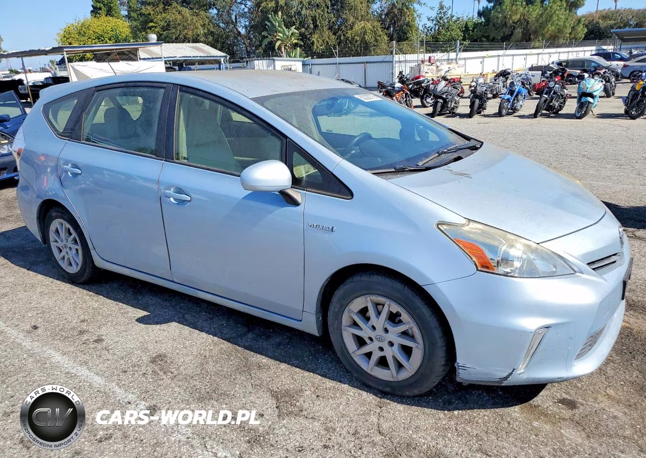 2014 Toyota Prius V Two VIN:JTDZN3EU2EJ006678 - 4