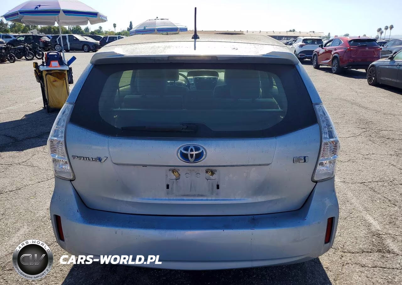 2014 Toyota Prius V Two VIN:JTDZN3EU2EJ006678 - 6