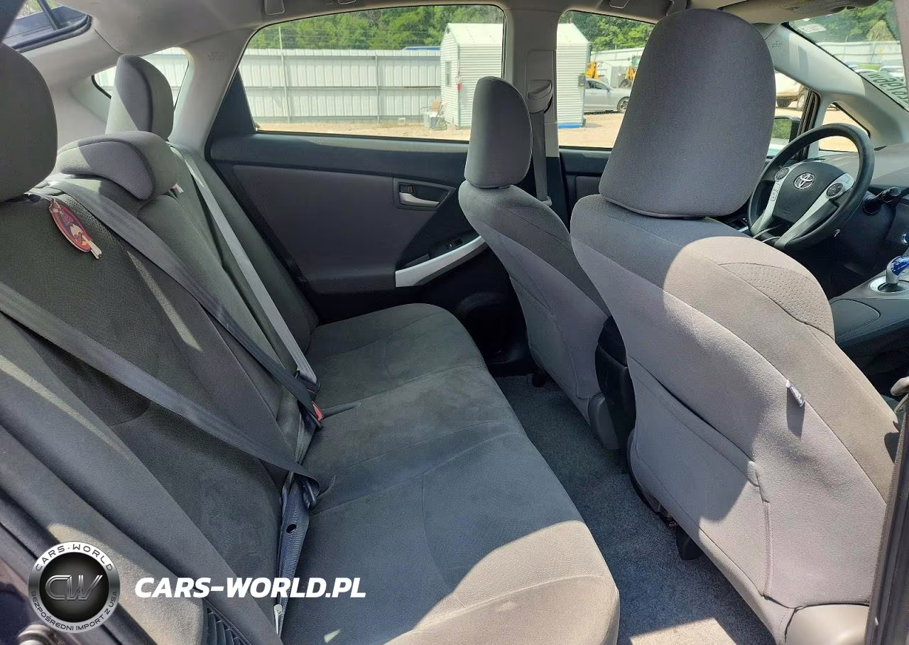2012 Toyota Prius Two VIN:JTDKN3DU6C1543232 - 10