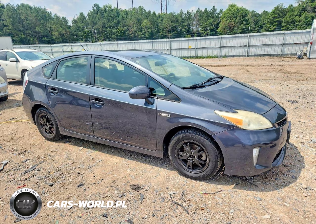 2012 Toyota Prius Two VIN:JTDKN3DU6C1543232 - 4