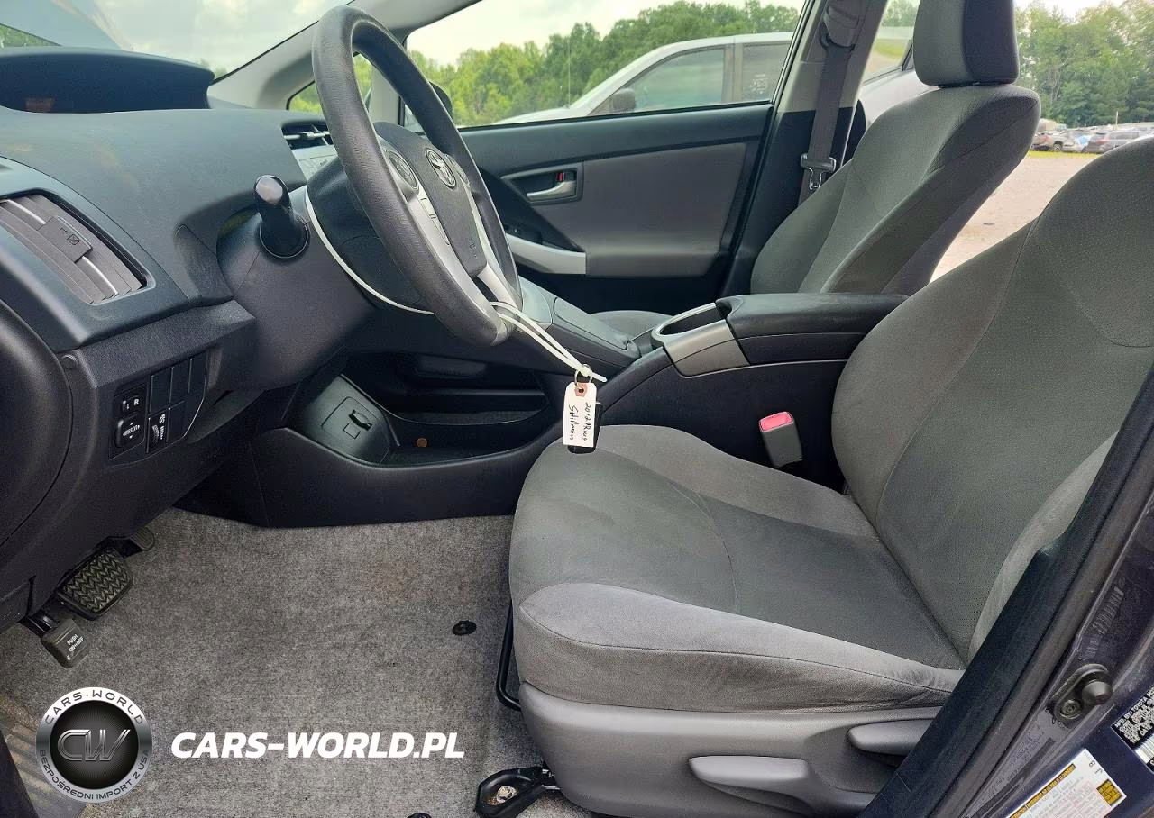 2012 Toyota Prius Two VIN:JTDKN3DU6C1543232 - 7