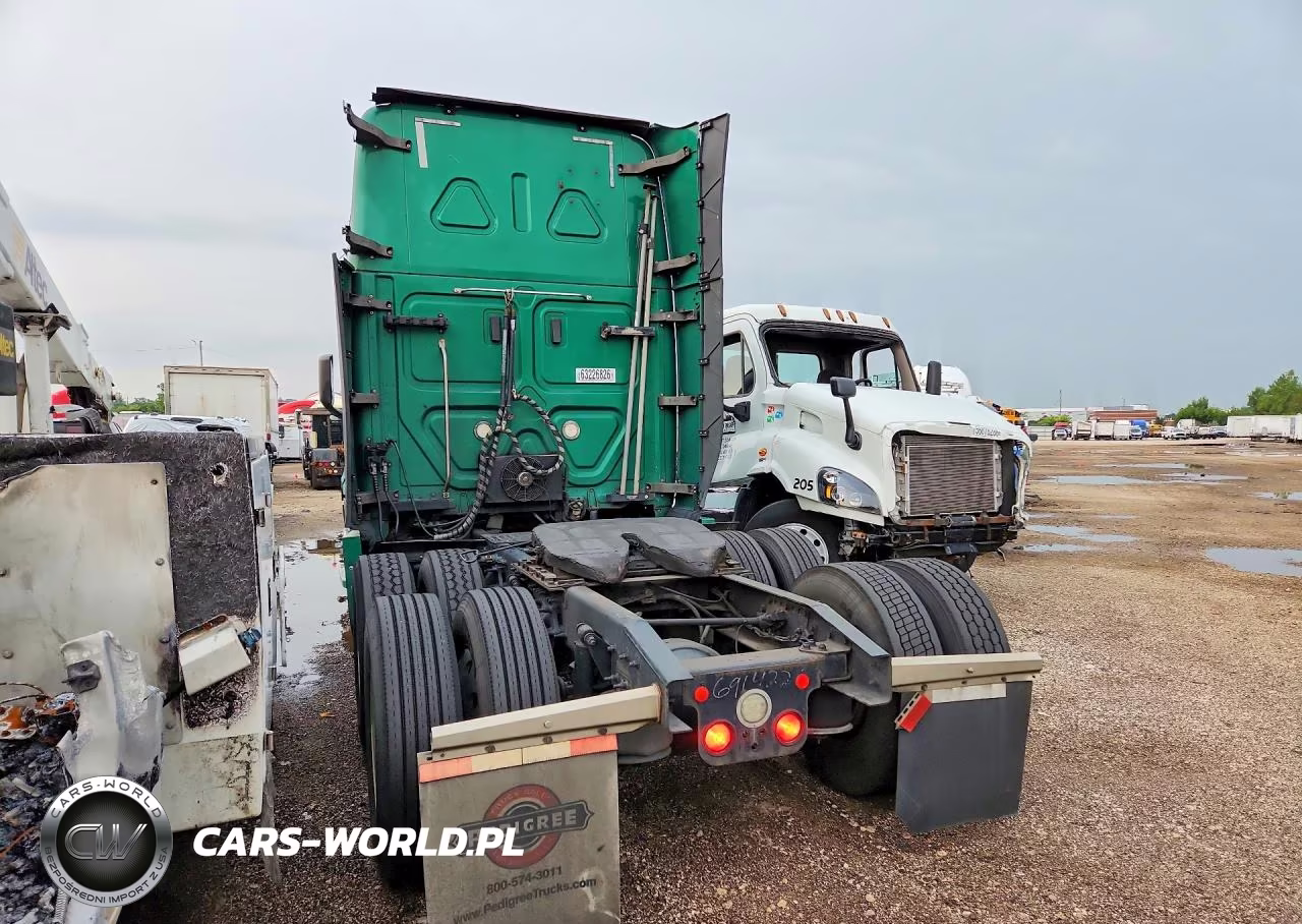 2019 Freightliner Cascadia 126" Sleeper Cab Semi Truck VIN:3AKJHHDR8KSHU7271 - 3