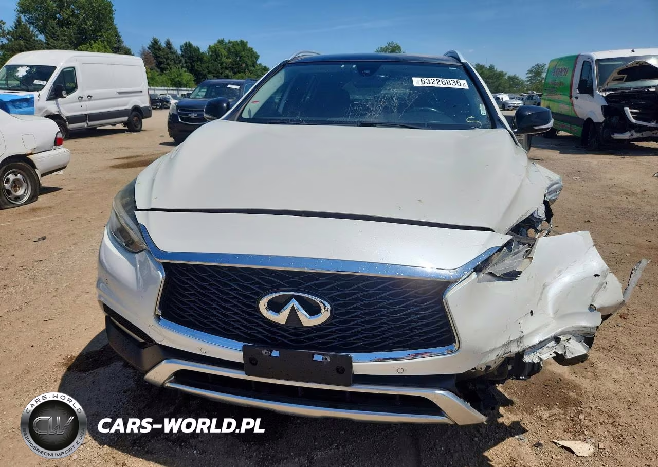 2018 Infiniti Qx30 Premium VIN:SJKCH5CR8JA040400 - 5