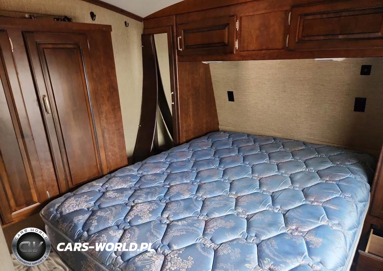 2016 Keystone Outback Camper VIN:4YDF31527GB451598 - 9