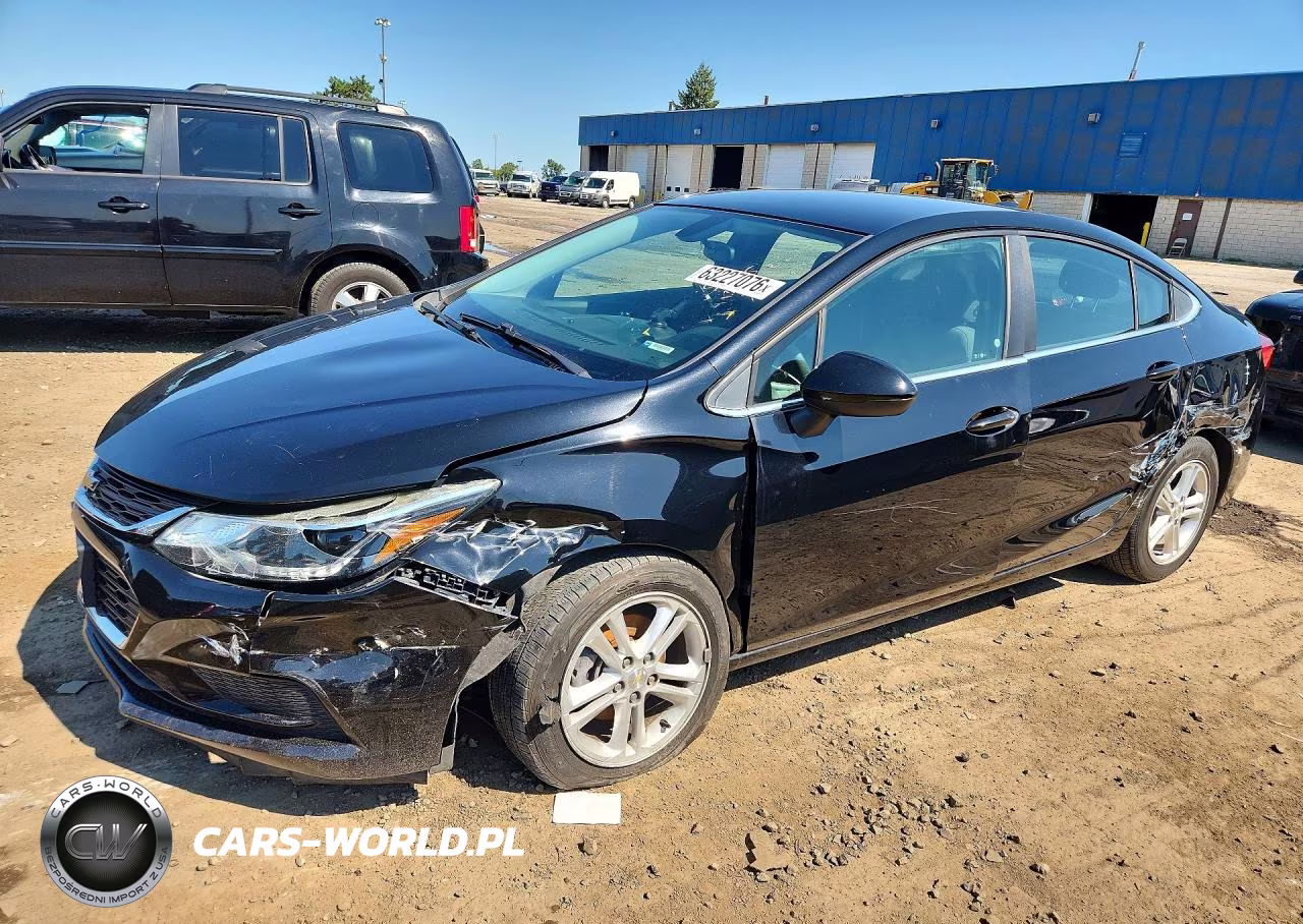 2017 Chevrolet Cruze Lt VIN:1G1BE5SM8H7170724 - 1