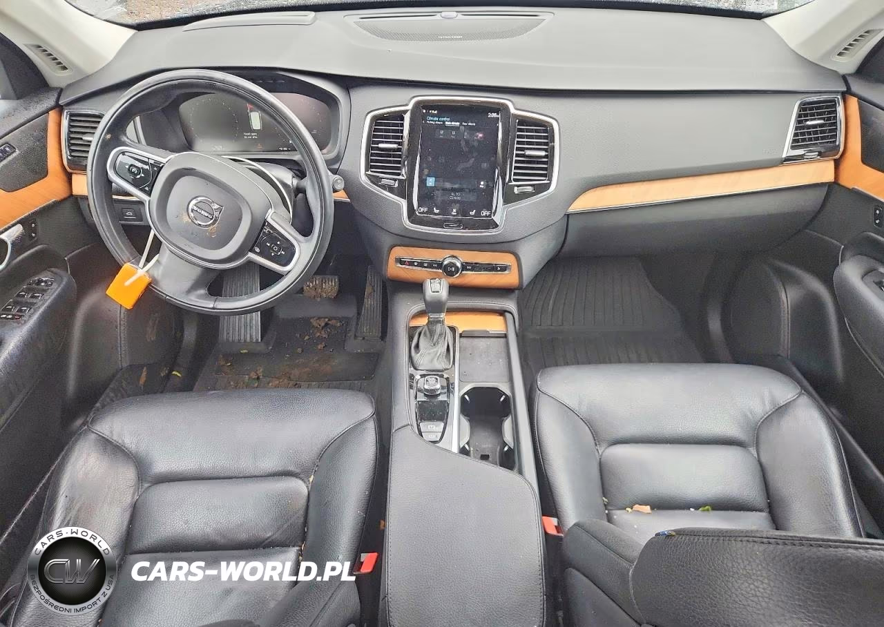 2022 Volvo Xc90 T6 Momentum VIN:YV4A221K5N1792736 - 8