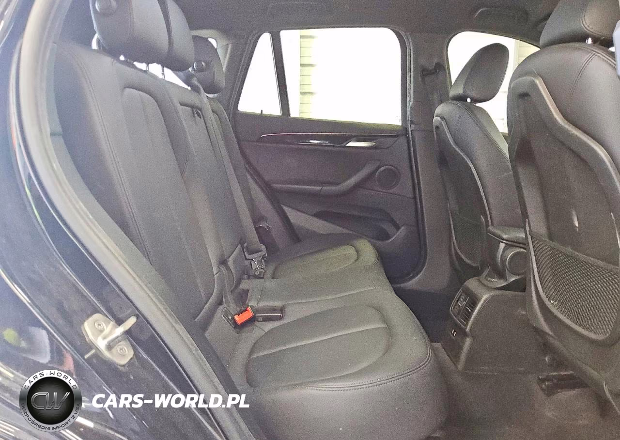 2020 BMW X1 Sdrive28I VIN:WBXJG7C08L5R12843 - 10